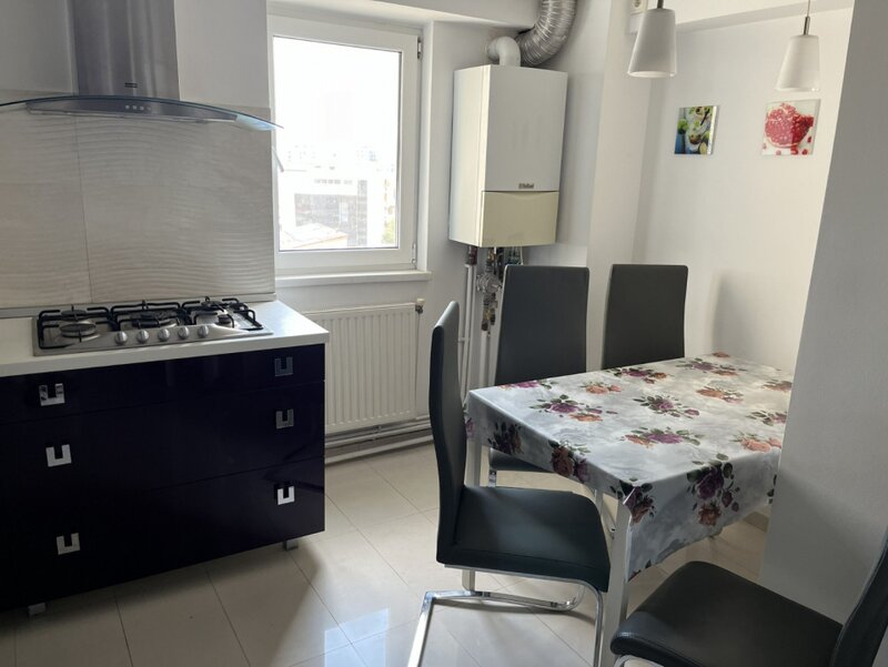 Marriott Apartament 4 Camere  + Parcare de Inchiriat - zona Marriott