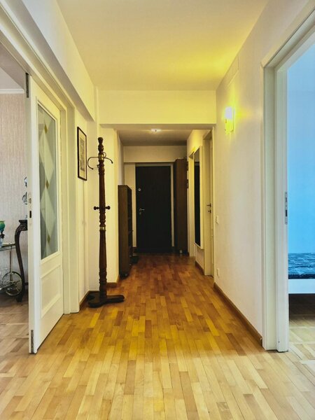 Marriott Apartament 4 Camere  + Parcare de Inchiriat - zona Marriott